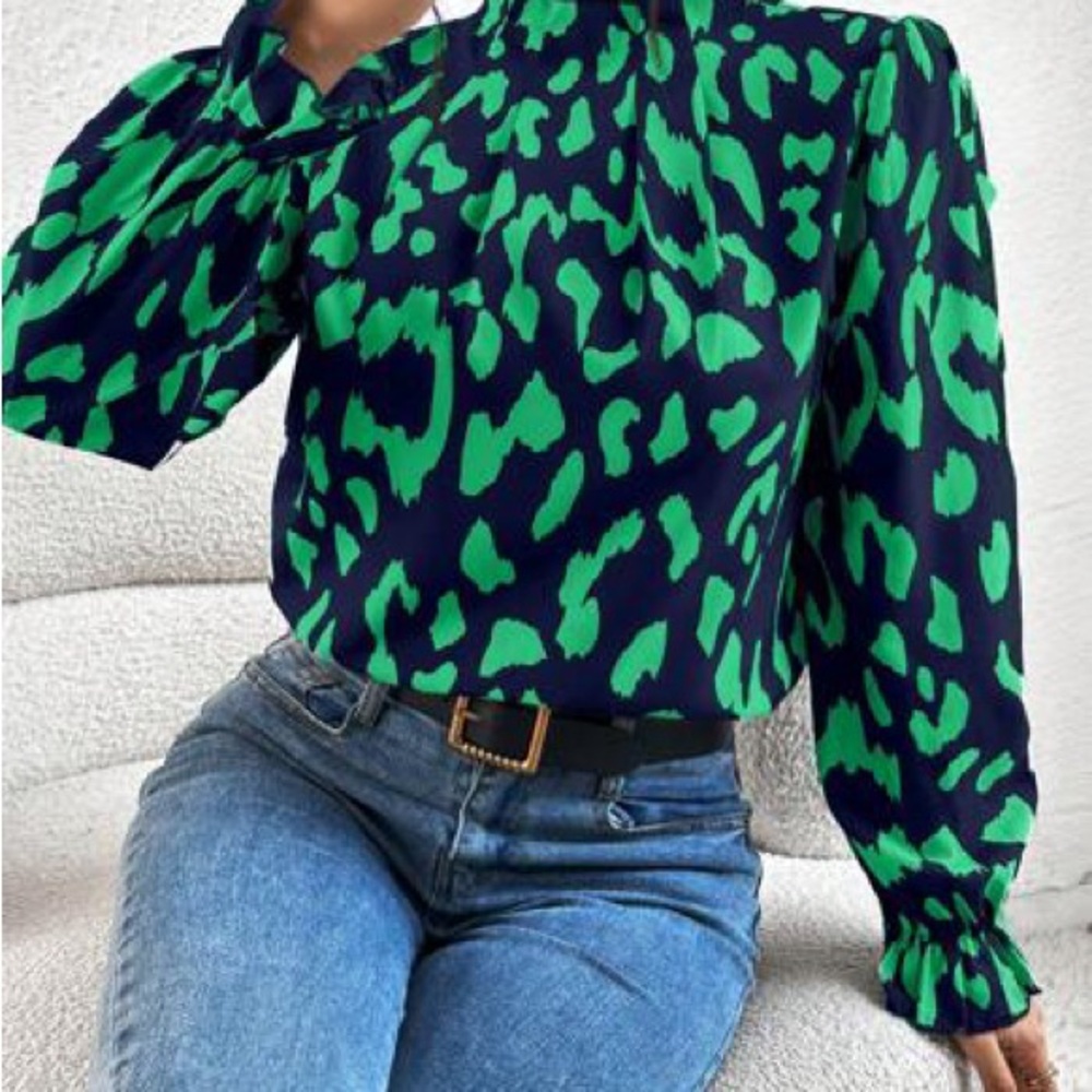 SHEIN Green and Black Patterned Blouse